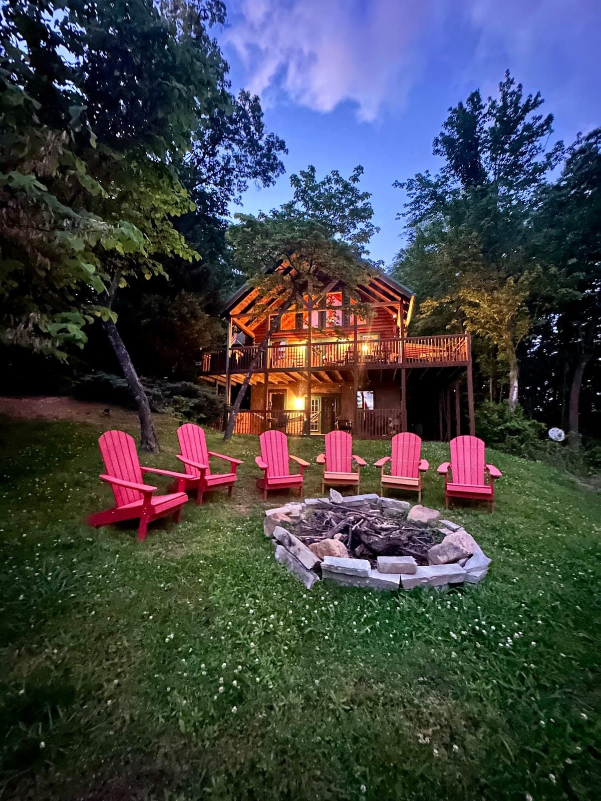 Thistle Britches Cabin website